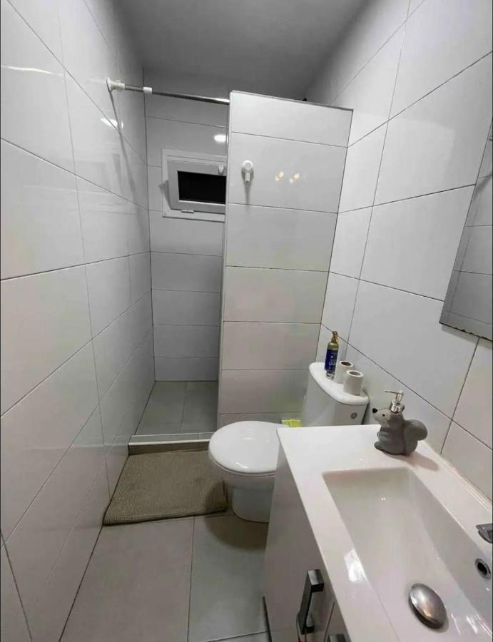 Cozy Room Next To El Prat Airport Эль-Прат-де-Льобрегат Экстерьер фото